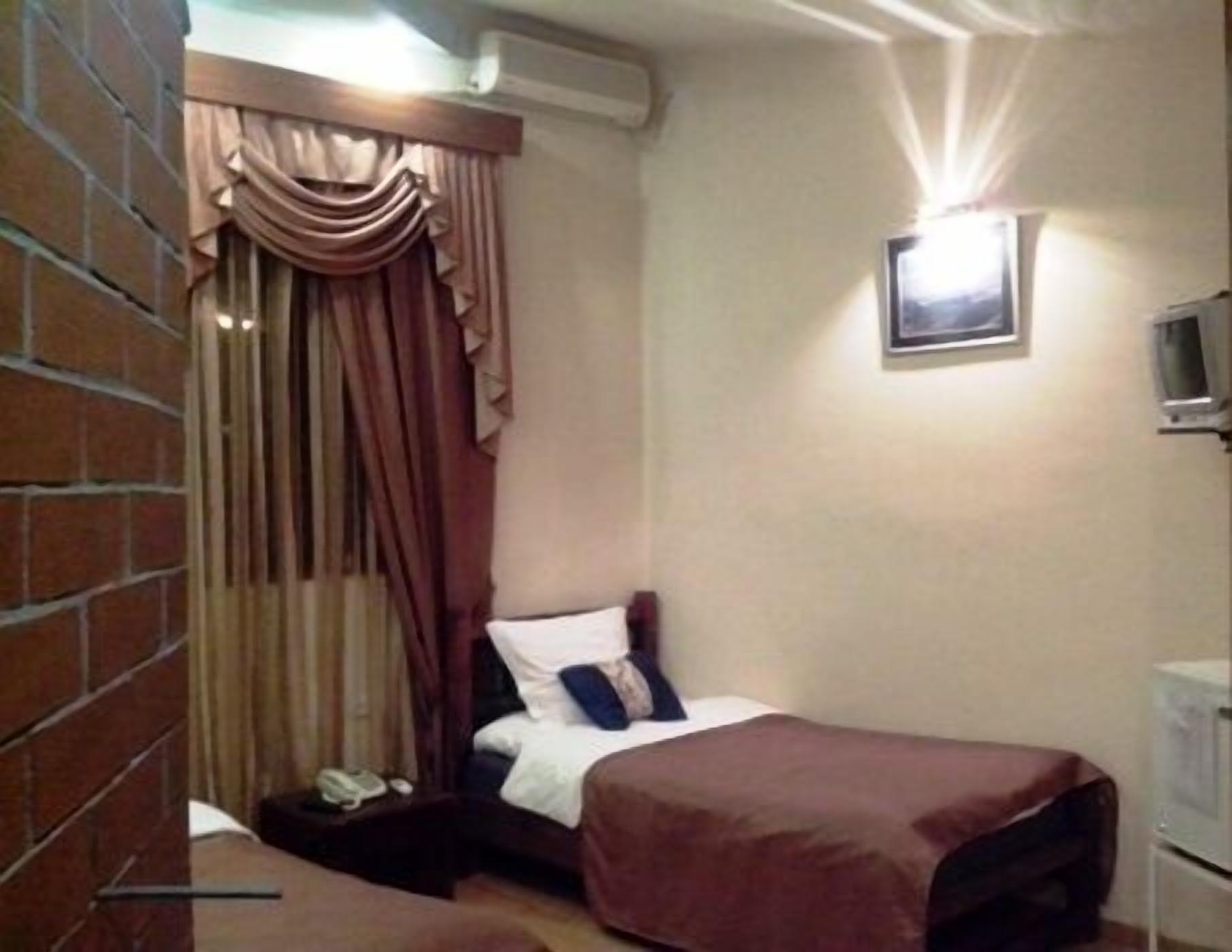 Classic Hotel Tbilisi Luaran gambar