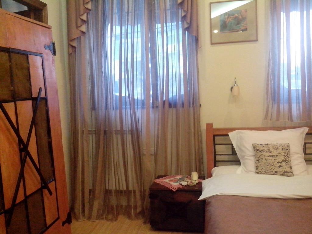 Classic Hotel Tbilisi Luaran gambar