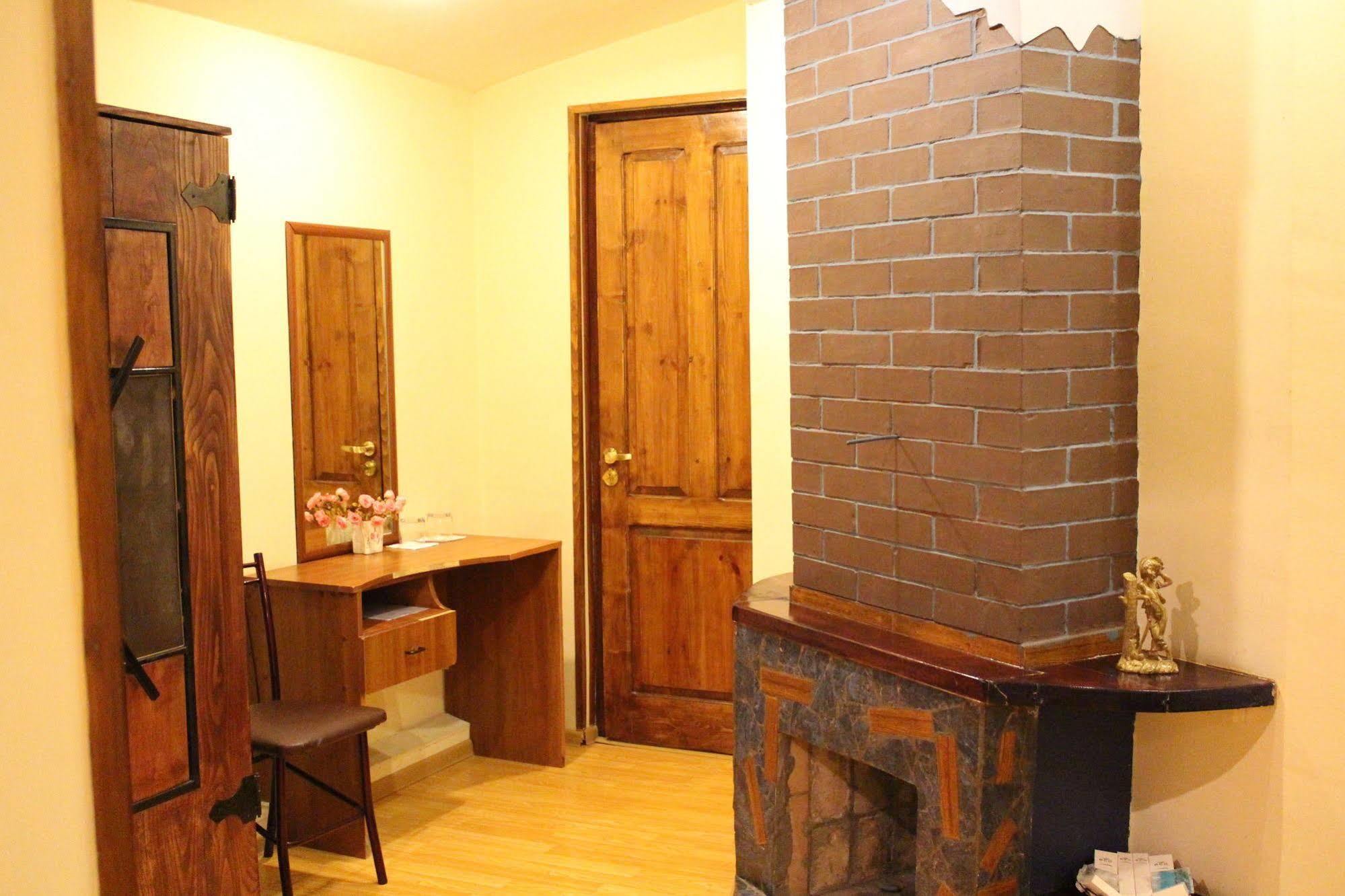 Classic Hotel Tbilisi Luaran gambar