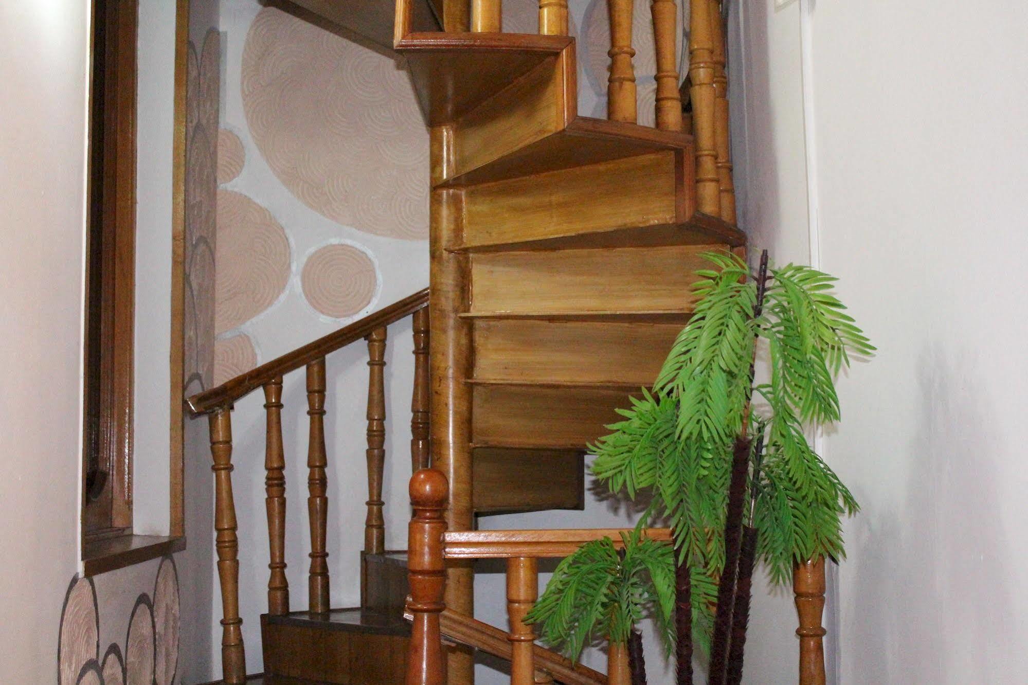Classic Hotel Tbilisi Luaran gambar